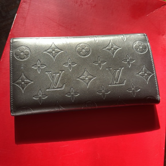 Authentic Louis Vuitton long wallter tri fold - Picture 5 of 6